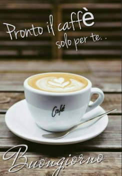 Coppia di speaker durante un morning show